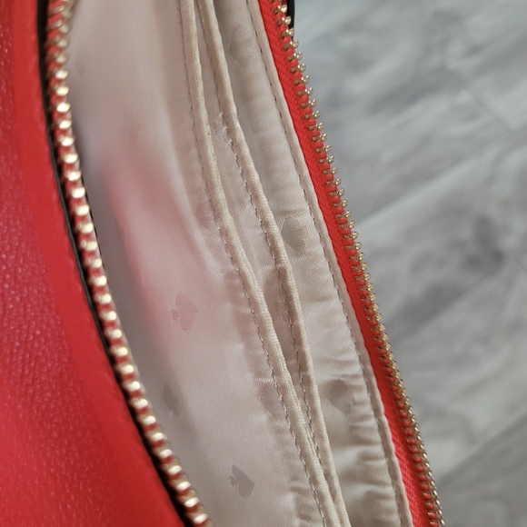 Kate Spade Leila Pebbled Leather Triple Gusset Crossbody in Coral Buds - Picture 11 of 12